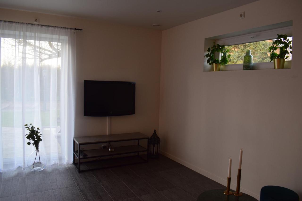 האלמסטד Villa Enigma מראה חיצוני תמונה